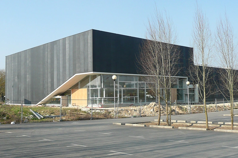 2000 m² membrane EPDM sur facade - cinéma de Coulommiers